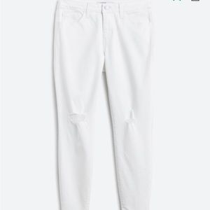 Just Black - White Distressed Jeans Size 8 26 Inseam - Never worn